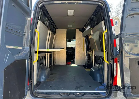 2019 Mercedes-Benz Sprinter 2500/3500 из США, поврежденный, VIN WD4PF0CD3KP099280